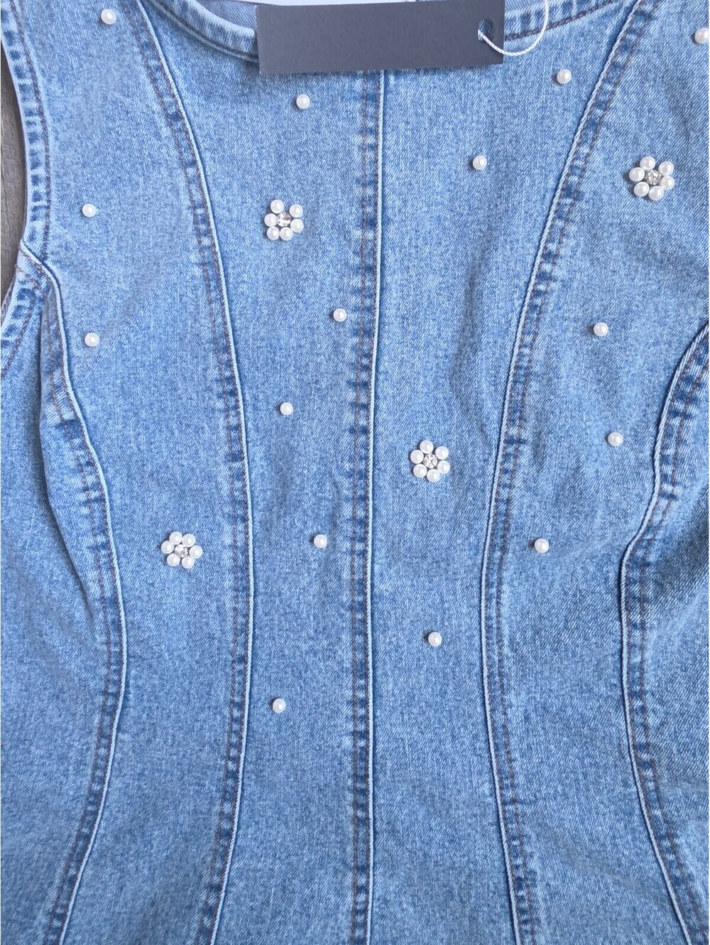 Steve Madden Women's Denim Sleeveless Top with Pearl Embellishments Size M - Picture 4 of 7